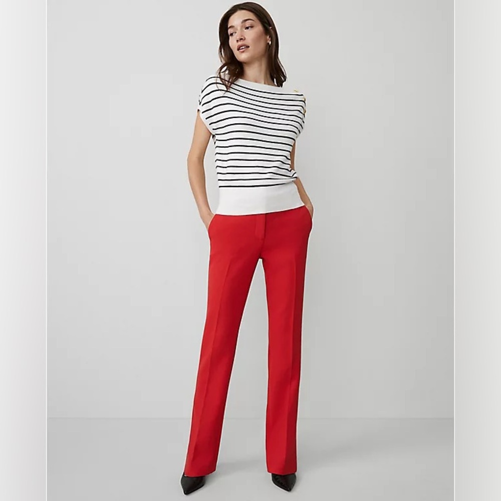 Ann Taylor Bold Red Pleated High Rise Flare Trousers Women's Size 8 Holiday Work